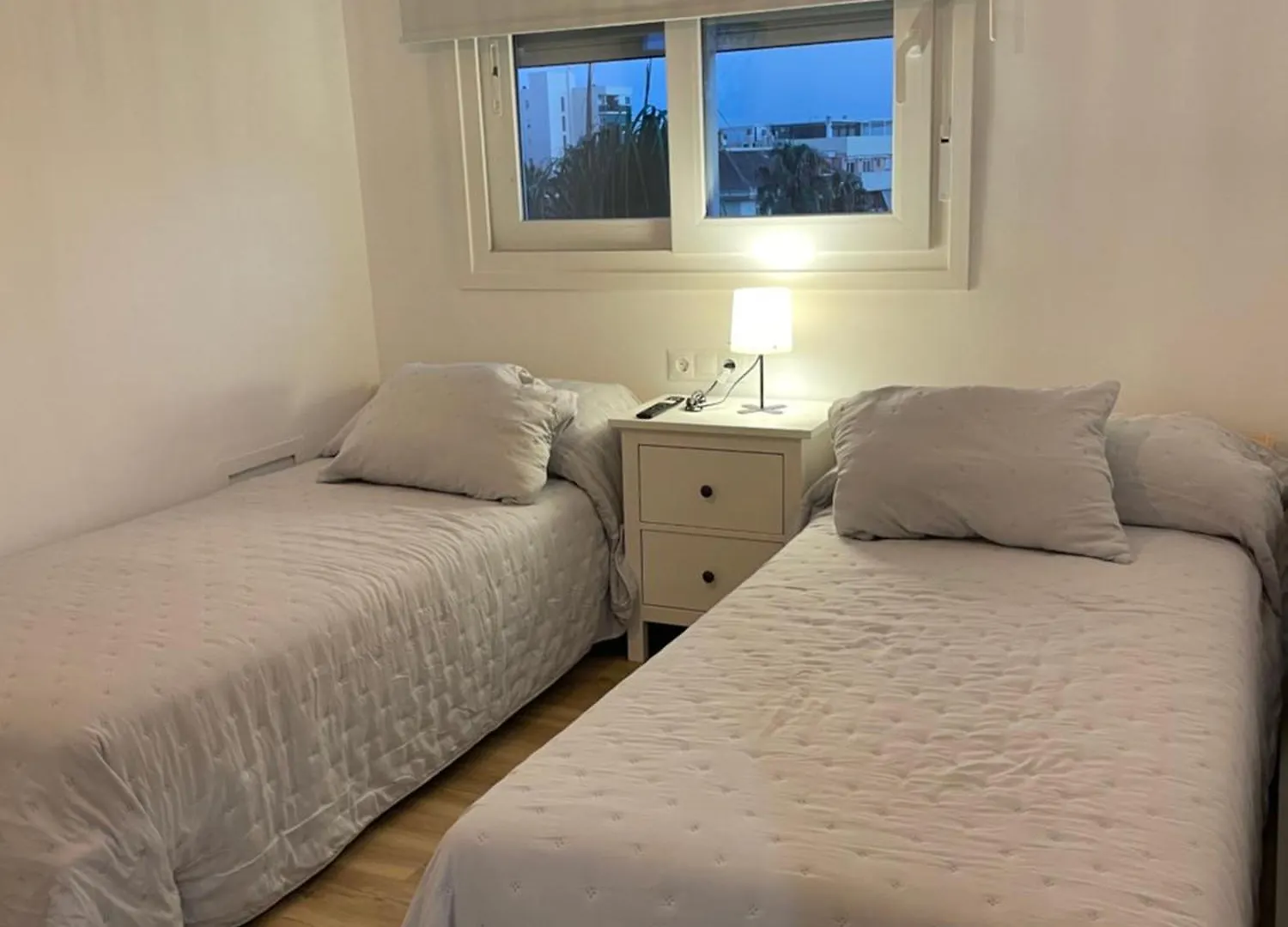 Appartement Apartamento 4 Dormitorios 2 Banos Parking Fuengirola