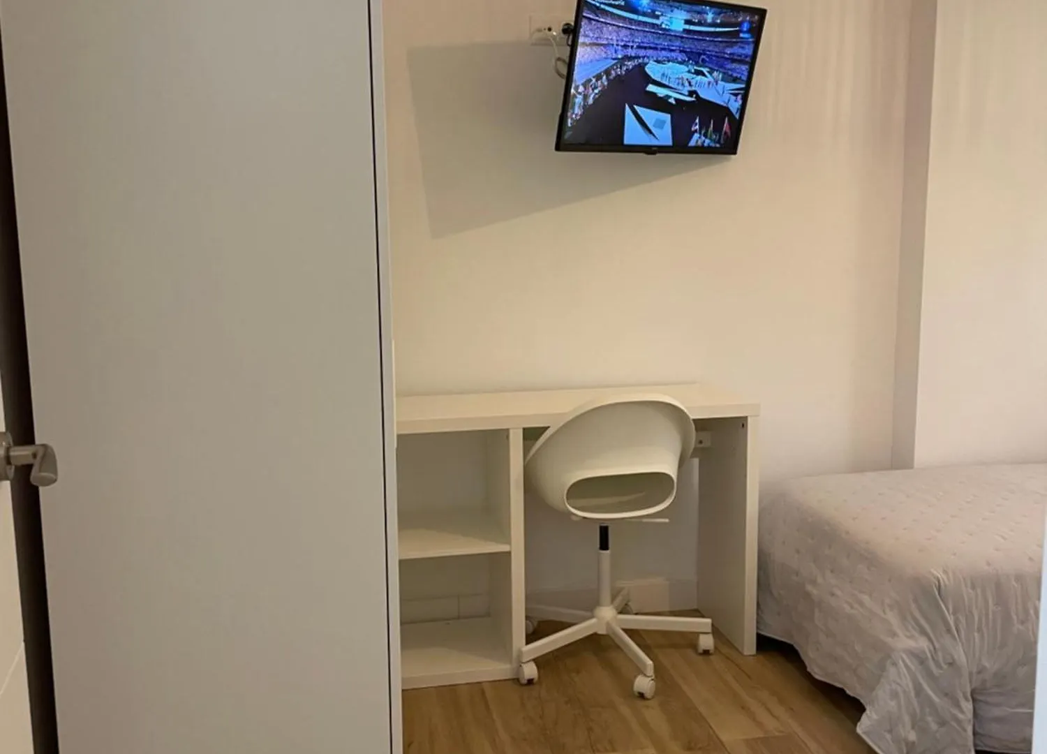 Apartment Apartamento 4 Dormitorios 2 Banos Parking Fuengirola