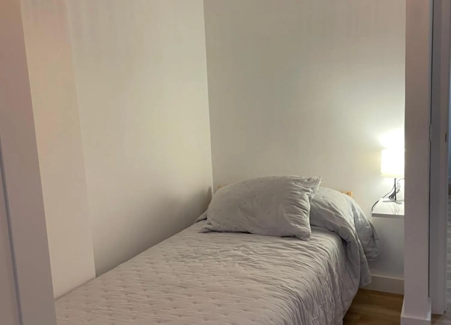 Apartamento 4 Dormitorios 2 Banos Parking Fuengirola 0*,